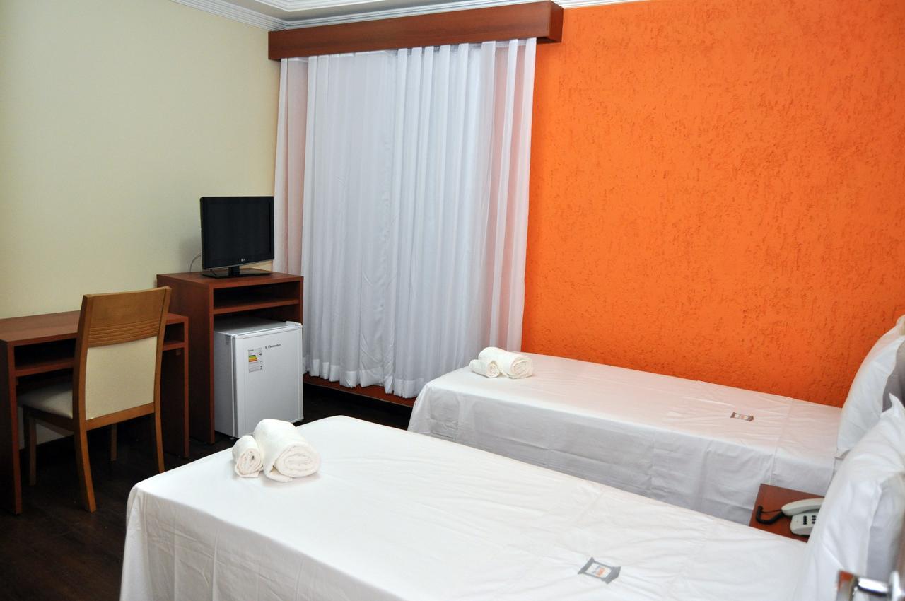 Athens Palace Hotel Santa Bárbara Екстериор снимка