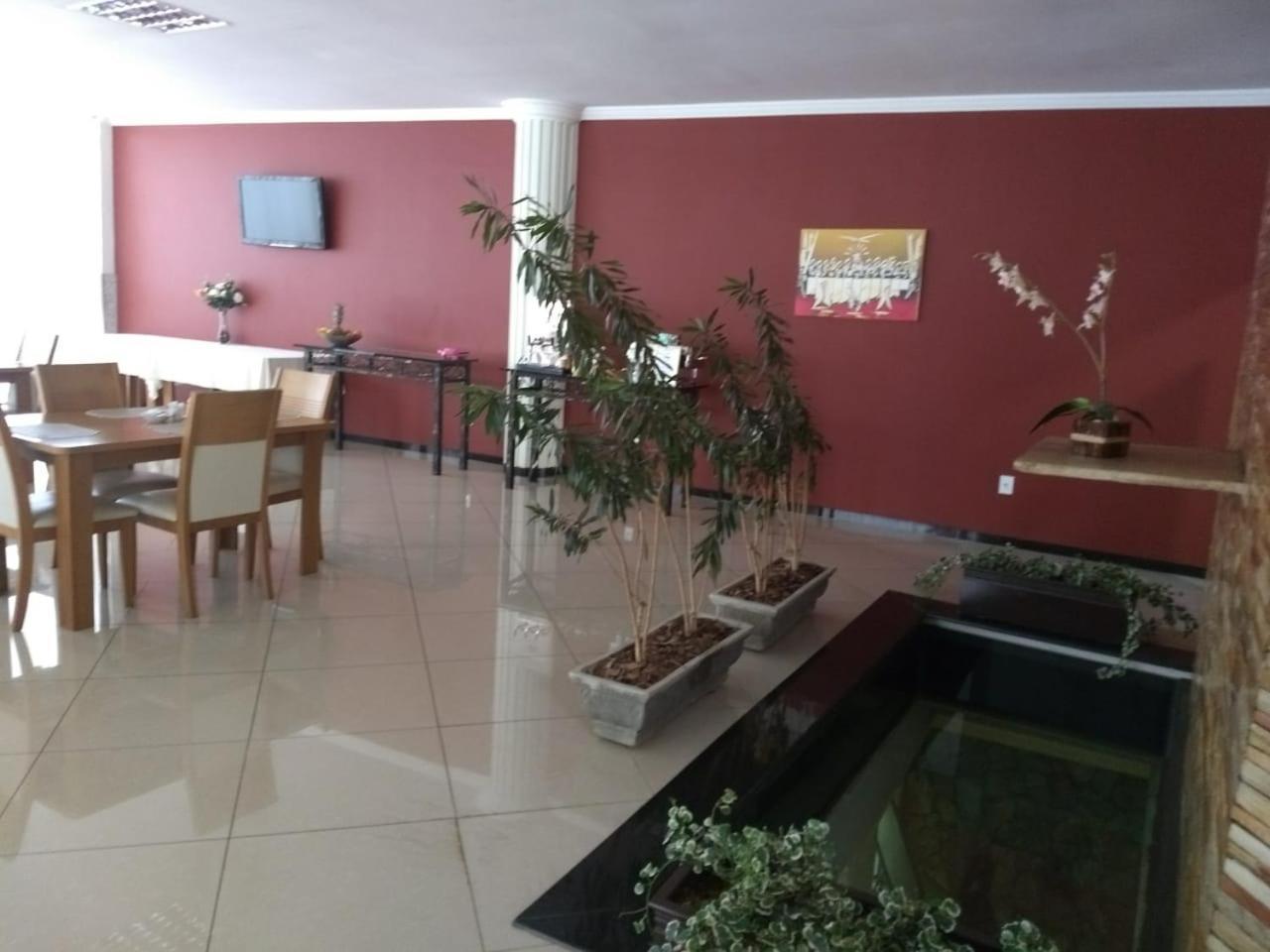 Athens Palace Hotel Santa Bárbara Екстериор снимка